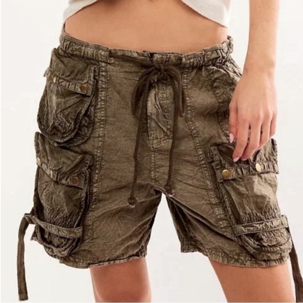 NEW Free People Moon Bay Parachute Shorts, size XS - Picture 2 of 6